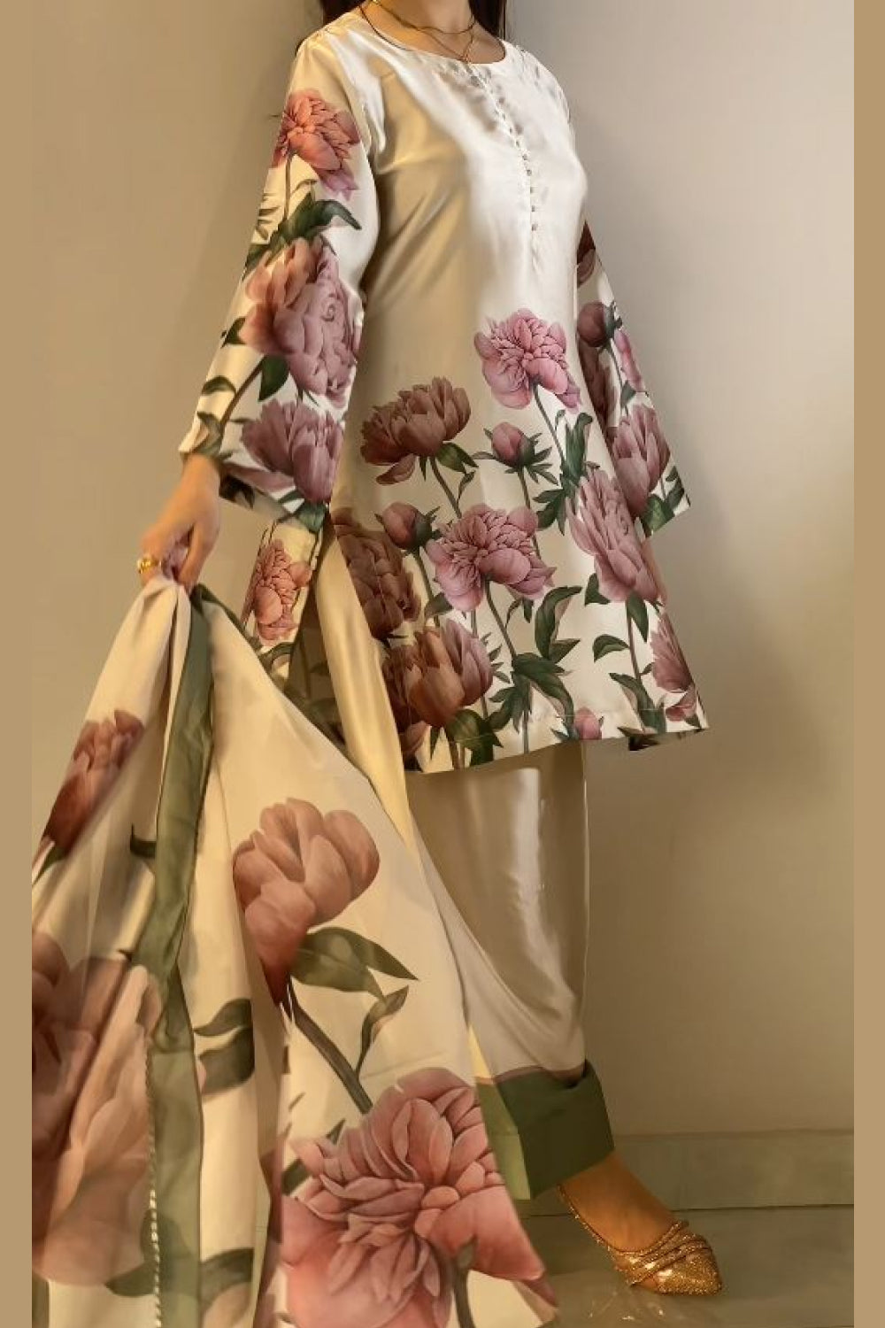 Cream Pink Floral Farshi Shalwar Kameez with Green Border