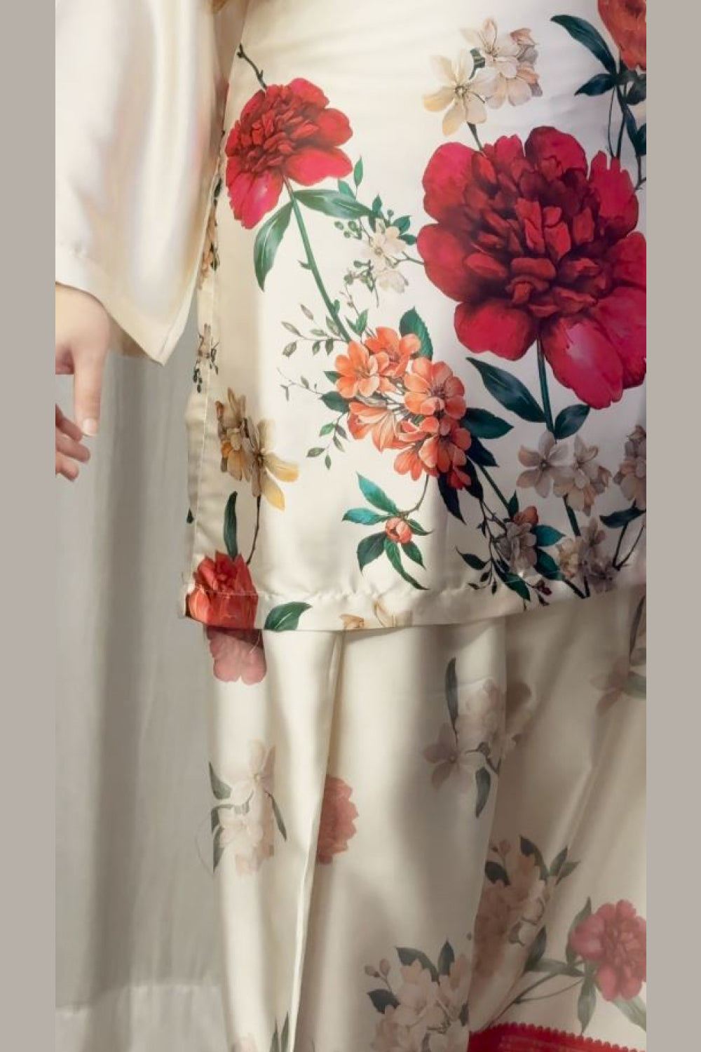 Cream Floral Farshi Shalwar Kameez with Red Border